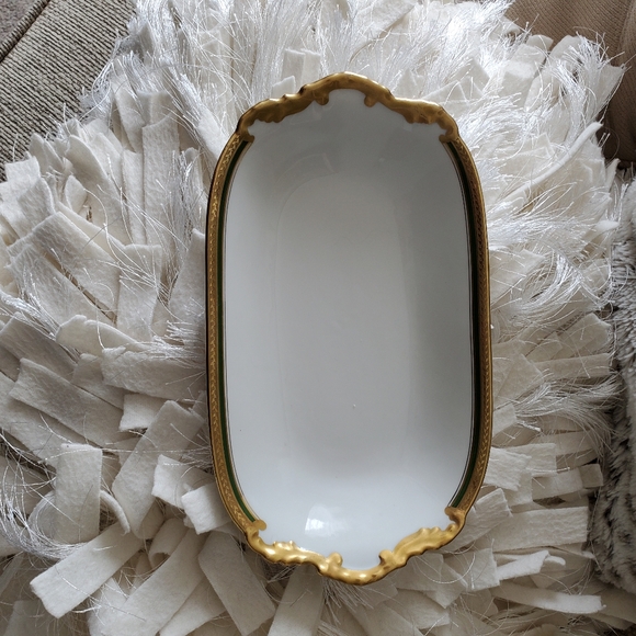 Vienaud Limoges Small Serving Plate with 24kt gold trim modern-looking - Picture 5 of 11